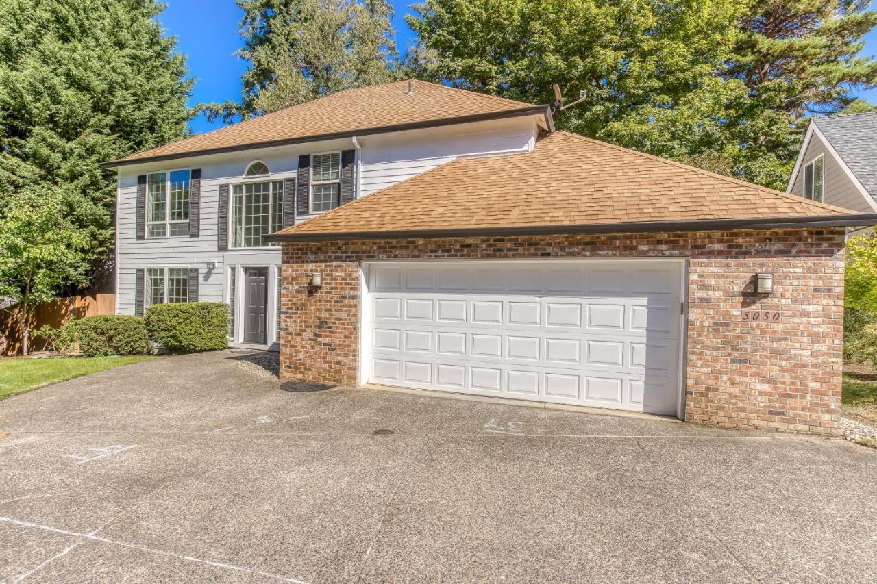 Raleigh Hills Retreat *