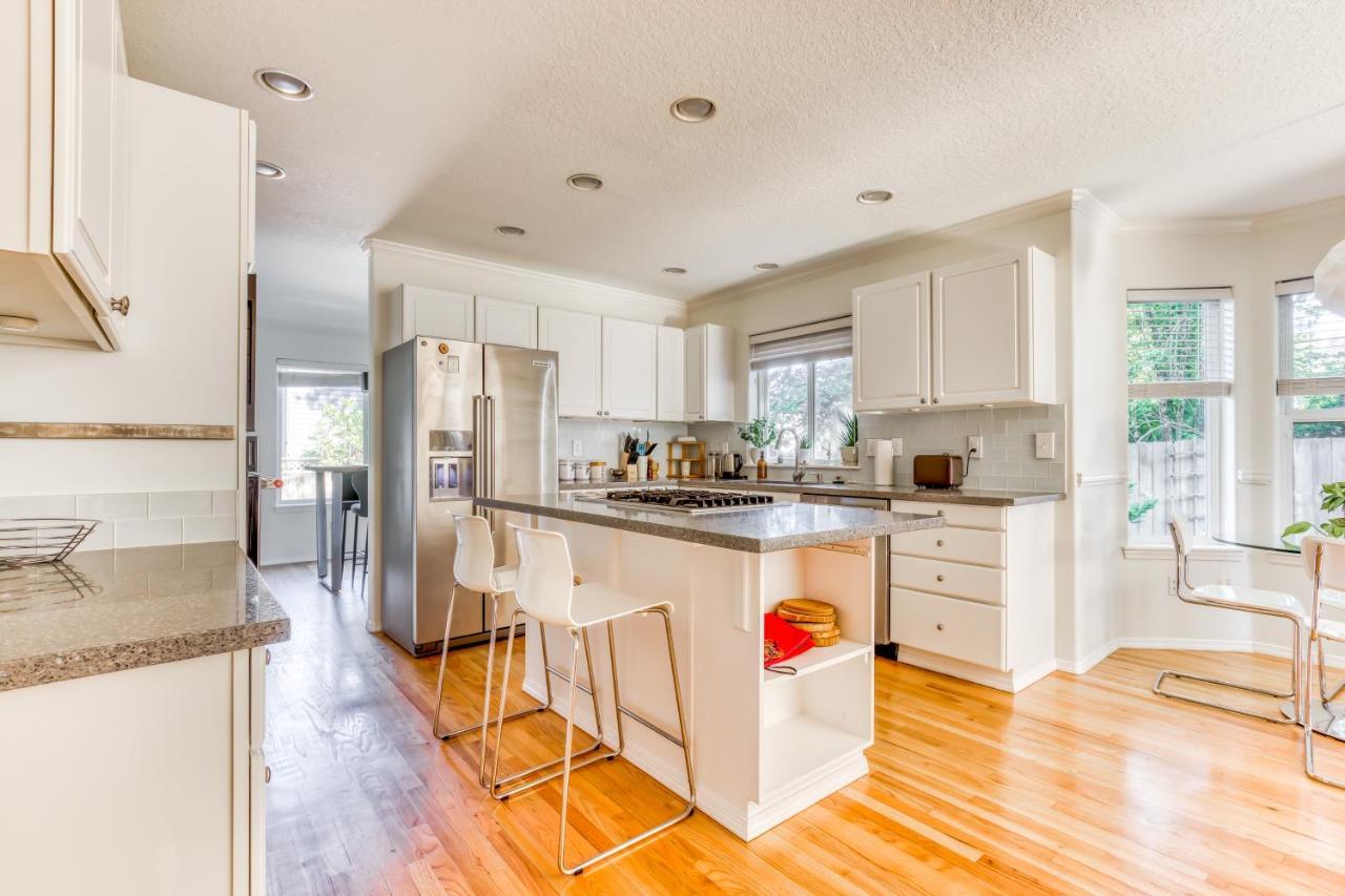 Raleigh Hills Retreat Holiday home